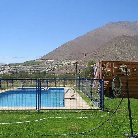 Cabanas Vicuna Cielo De Peralillo - Valle De Elqui エクステリア 写真